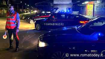 Centocelle, su furgone rubato evita l'alt e scatta l'inseguimento nel quartiere