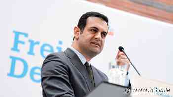 FDP macht Druck nach Urteil: Djir-Sarai: Abschiebungen nach Syrien müssen kommen