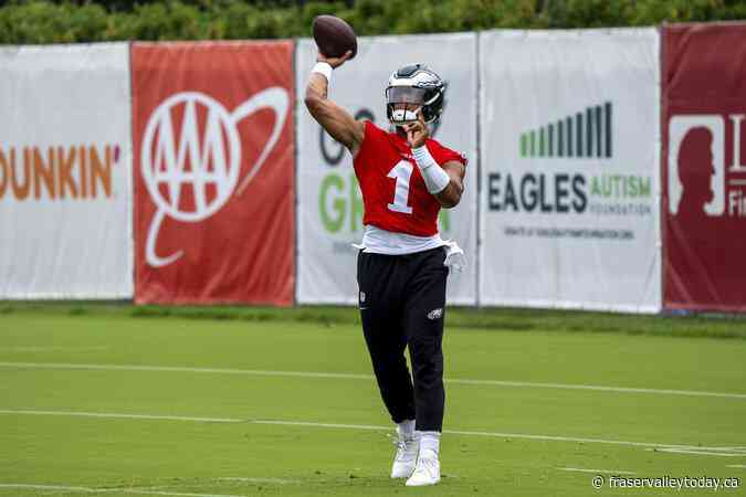 Hurts, Sirianni say all is peaceful between QB and Coach at Eagles’ training camp