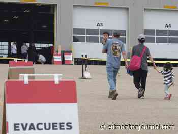 Jasper wildfire evacuees arrive at Edmonton relief centre