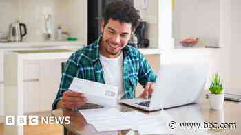 Mortgage rate hopes as one lender offers below 4%