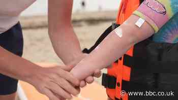Experts advise on keeping skin safe this summer