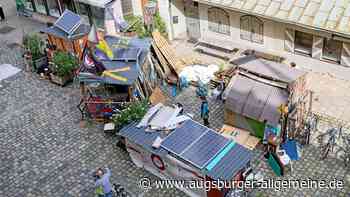 Klimaaktivisten stürmen Augsburger Stadtratssitzung