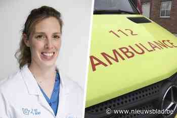 Artsen waarschuwen voor verschillende soorten eten nadat peuter (1) in pinda stikt: “Ik heb al vaker zulke overlijdens meegemaakt”