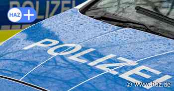 Unfall unter Südschnellwegbrücke in Hannover: Taxi und Auto kollidieren