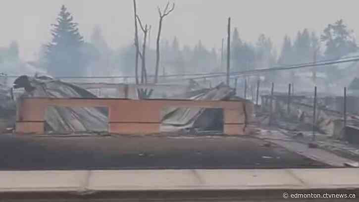 'There's mom and dad's house': New video appears to show destruction of Jasper neighbourhood