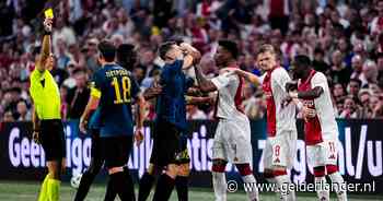 LIVE Europa League | Farioli grijpt in met volgende dubbele wissel bij Ajax, enthousiasme maakt plaats voor gemor