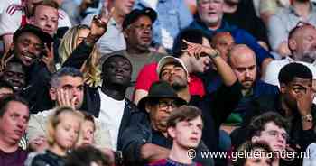 Ajax klopt Serviërs dankzij late goal Van den Boomen: ‘Ik denk dat we hier iets moois kunnen neerzetten’