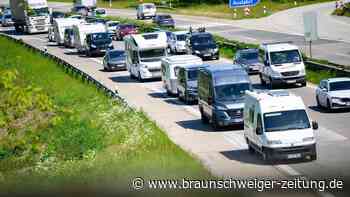 Urlauber aus Niedersachsen: ADAC warnt vor großem Stau-Wochenende