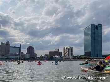 First Paddle and Groove concert hits all the right notes