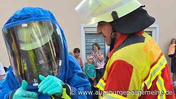 Explosiv und giftig: Feuerwehr übt in Bad Wörishofen Kampf gegen Gefahrstoffe