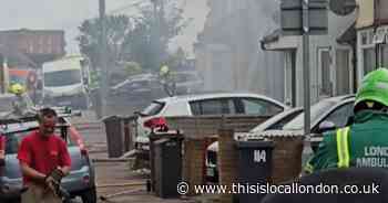Third Avenue, Dagenham fire: Six houses damaged in blaze