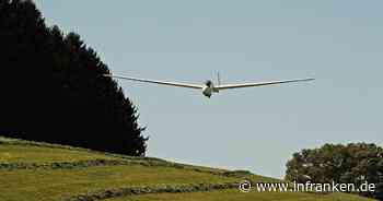 Segelflugzeug muss bei Scheßlitz notlanden - Polizei sucht nach abgebrochenem Propeller