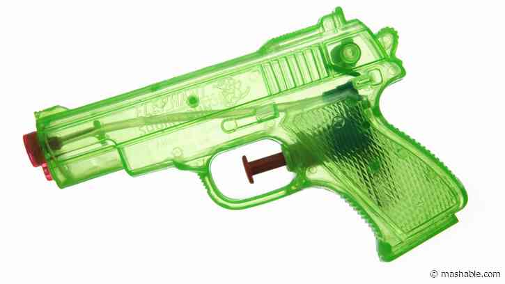 The water pistol emoji is now a gun emoji on Elon Musk's X
