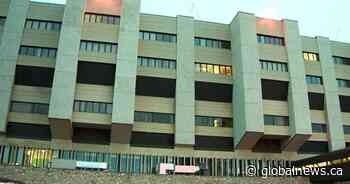 Saskatoon hospitals over-capacity: ‘A nightmare for staff’