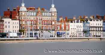 Letter complaining about horse dung on Weymouth Beach