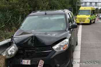 Twee auto’s botsen op E313 in Tessenderlo