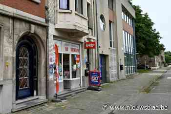 Laatste buurtwinkel Wapenstilstandlaan sluit  “We hebben hier alleen den Aldi nog”