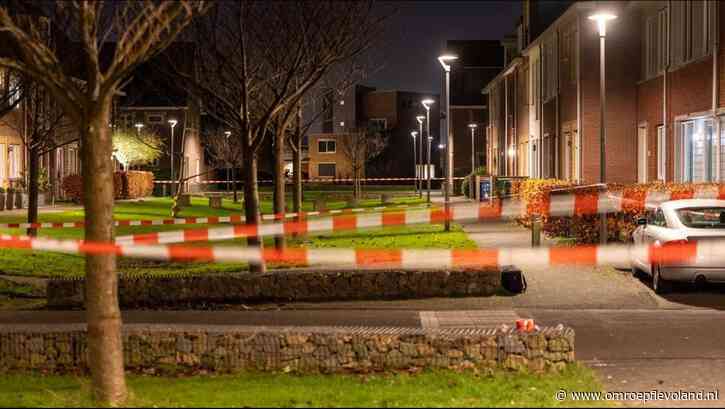 Almere - Verdachte niet vervolgd voor ontploffingen, maar moet wel cel in voor drugs- en wapenbezit