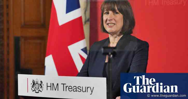 Millions of UK public sector workers set for above-inflation pay rise