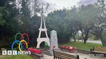 Villagers hope for gold with Olympic-themed display