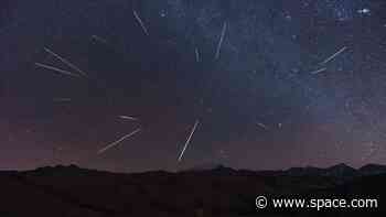 'Double' meteor shower will light up the skies next week. Here's how to watch.
