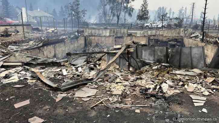 'It's completely gone.' After fast-moving wildfire destroys brother's home, woman opens her own to evacuees