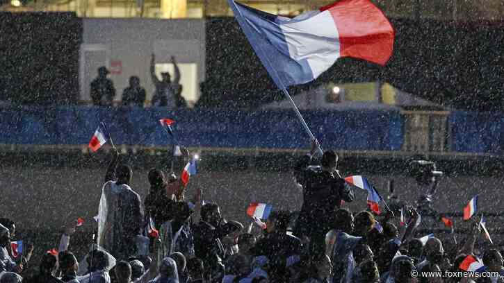 French people react to 'freakshow' Paris Olympics opening ceremonies: 'What is that?'