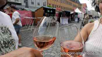 Eine Weinstraße auf der Maxstraße: Eindrücke vom ersten Abend