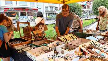 Antikmarkt in Bad Herrenalb: Sammler kommen auch von weit her