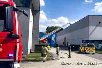 Zonnepaneel vat vuur en zorgt voor hevige rookontwikkeling