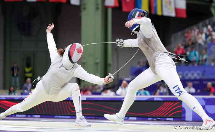 Fierce comeback thrusts Canadian fencer Eleanor Harvey into Olympic semifinal