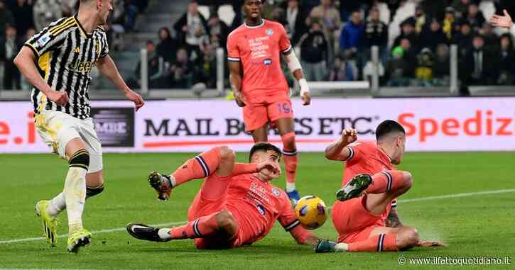 Dal fallo di mano fino alla sesta sostituzione: come cambia il regolamento di Serie A