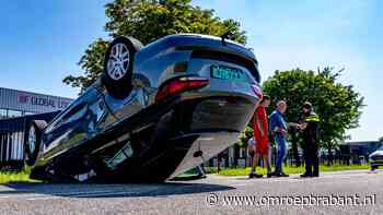 112-nieuws: auto slaat om na botsing • verblijfplaats dakloze in park