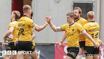 Record-breaking eight-try Cornwall beat Newcastle