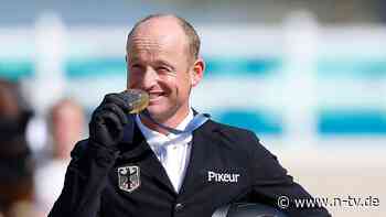 "Hippologischer Vollgenuss": TV-Kommentator flippt komplett aus wegen "König von Versailles"