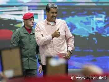 Venezuela, Maduro proclamato presidente. Barricate di protesta a Caracas