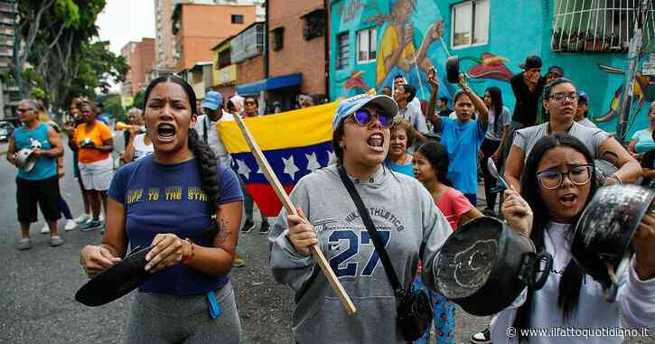 Venezuela, proteste a Caracas contro l’elezione di Maduro nel principale quartiere operaio