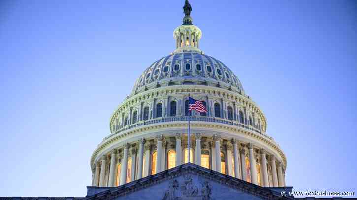 US national debt hits a new record: $35 trillion