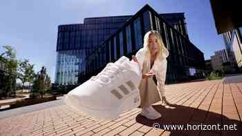 Scholz &amp; Friends: Deichmann und Sarah Connor lassen die Adidas-Sneaker fliegen