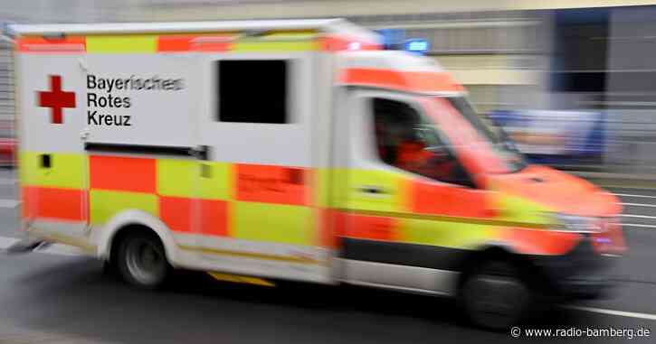 Autofahrer verwechselt Pedale – Frau schwer verletzt