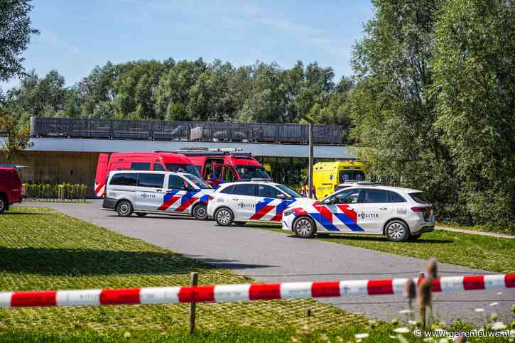 Tragedie in Arnhem: man laat hond uit en overlijdt in het water