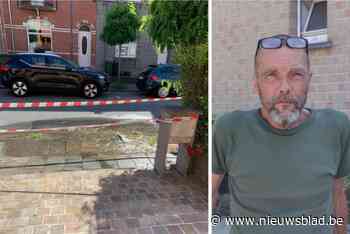 Liters water weggespoeld door urenlang waterlek: “Ik dacht dat de rijbaan en het voetpad zouden inzakken”