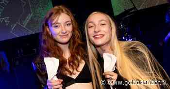 Vriendinnen S10 en Froukje opnieuw samen studio in gedoken