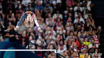 Wahnsinns-Comeback vom Superstar: Simone Biles krönt sich mit US-Team wieder zur Turn-Königin