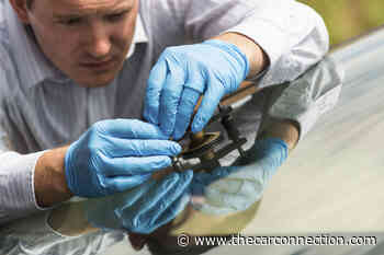 Car windshield repair or replacement: Which should I choose?