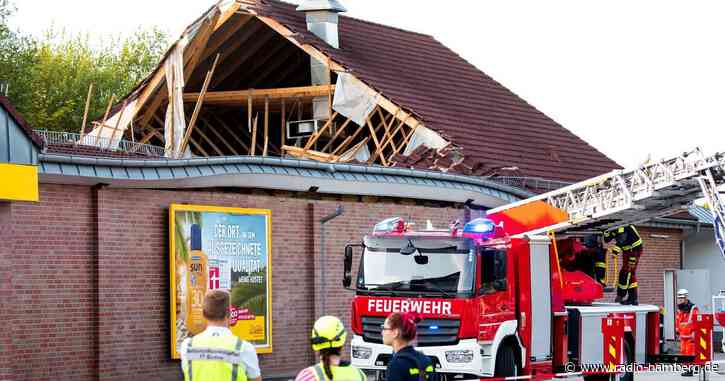 Grund für Einsturz von Supermarktdach weiter unklar