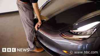 Tesla faces recall over alerts for unlatched bonnet