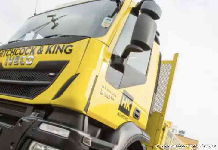 London builders merchant goes into administration