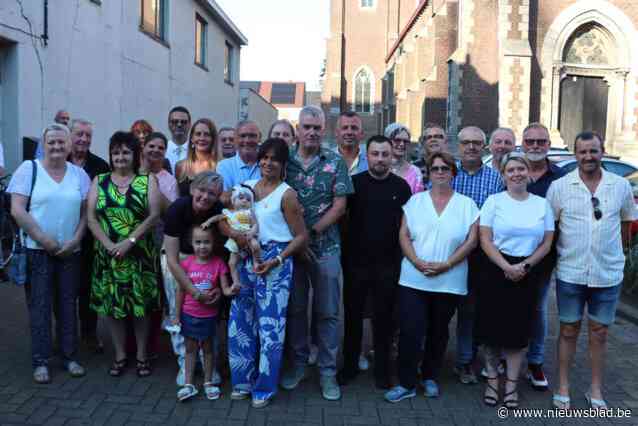 Lokale fractie van Vlaams Belang-Voluit Zelzate lanceert lijst met opvallend veel ex-liberalen: “Communistische juk van PVDA heb ik in het land van Castro al genoeg gezien